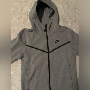 Nike Sportswear Tech Fleece Full Zip Hoodie & Joggers Set